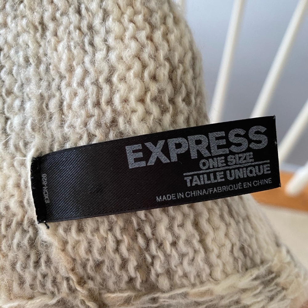 Express Infinity Scarf - Picture 2 of 5